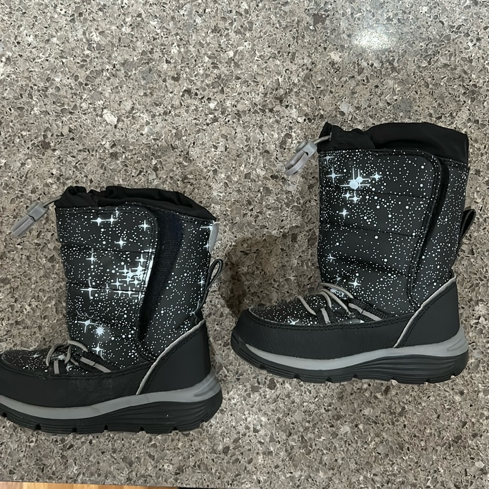 Lands End Snow boots, Toddler size 8